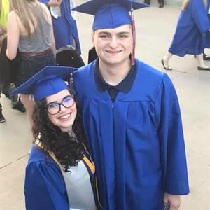 Meet your Posher, Abigail